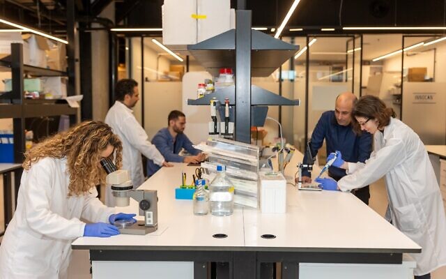 Itay & Beyond scientists and researchers at a lab at the Hadassah Medical Center in Jerusalem. (Courtesy)