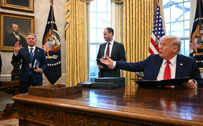 US President Donald Trump gestures to US Special Envoy to the Middle East Steve Witkoff (left) in the Oval Office of the White House on February 3, 2025, in Washington, DC. (Jim WATSON / AFP)