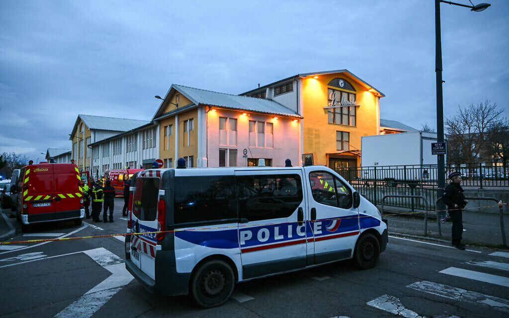 French authorities arrest four after terror stabbing in country’s east