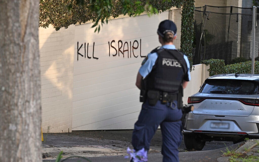 Kosher Australian eatery was torched by inept Iran-directed criminals – report