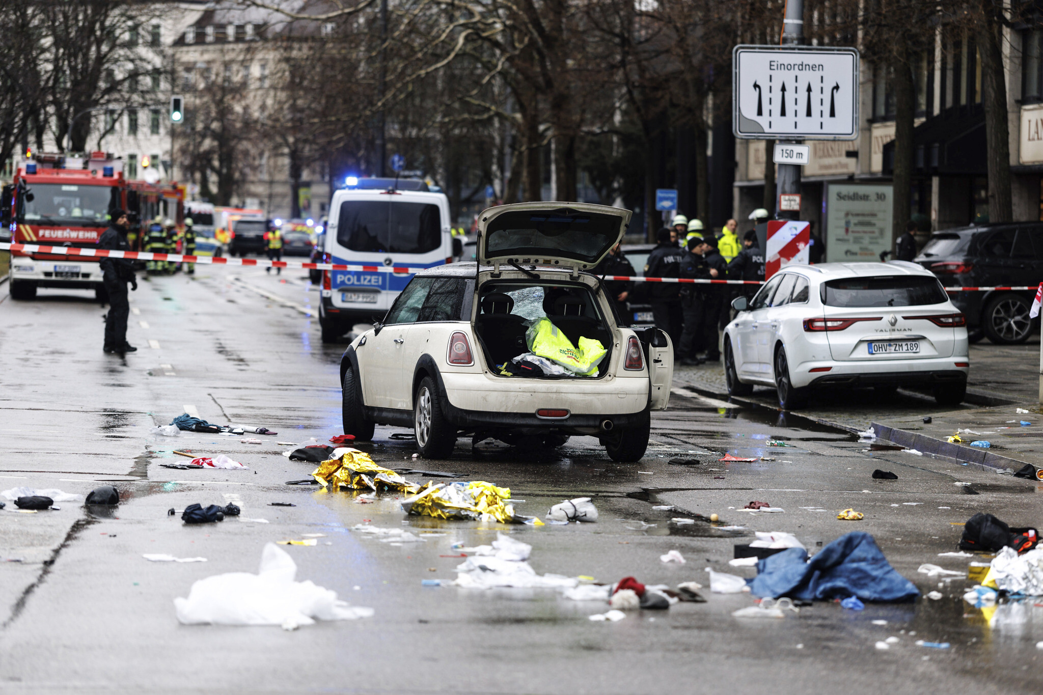 28 injured as car drives into Munich crowd; Bavaria governor says attack suspected