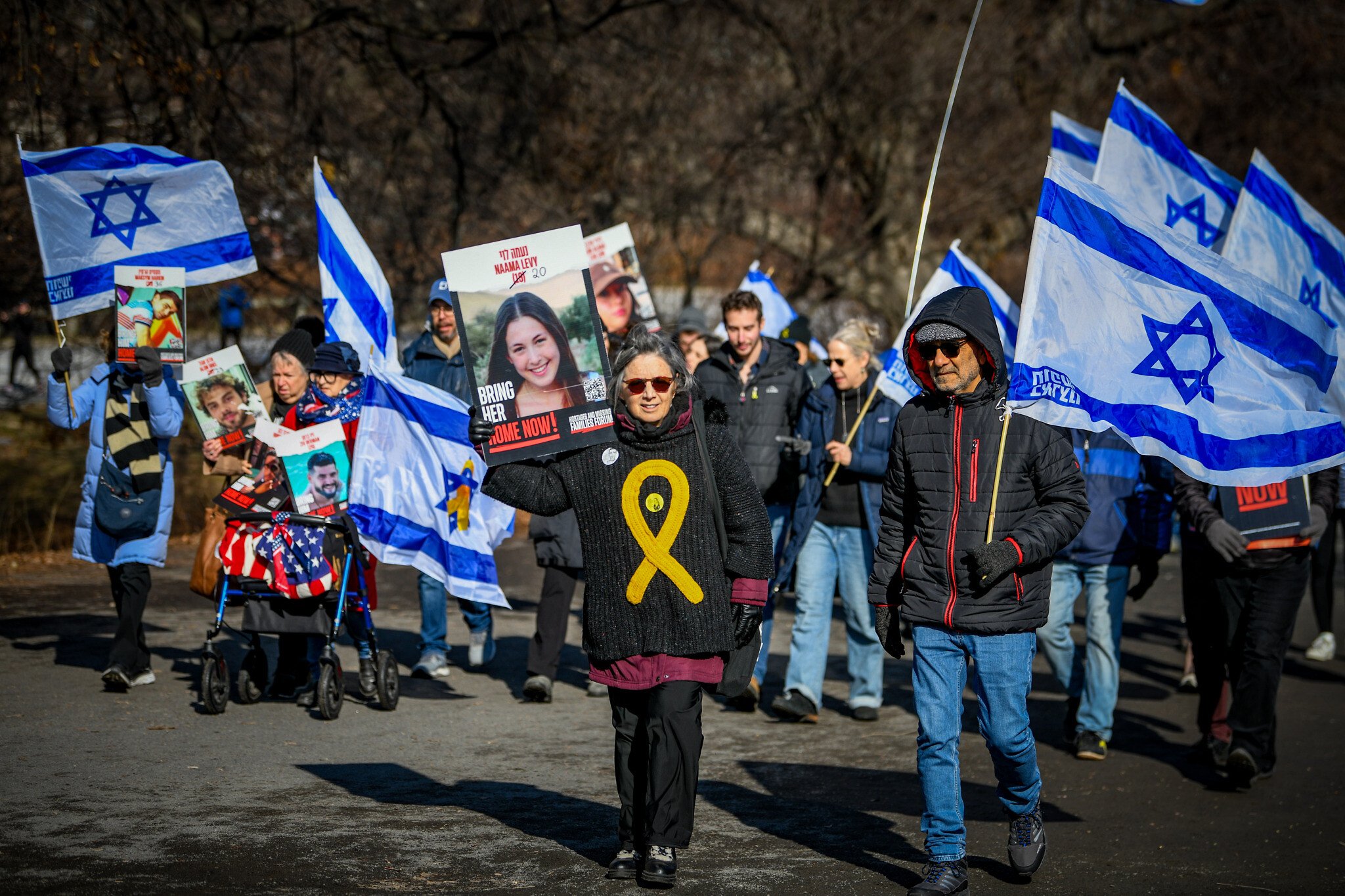 Hundreds in NYC’s Central Park urge continuing hostage release-ceasefire deal