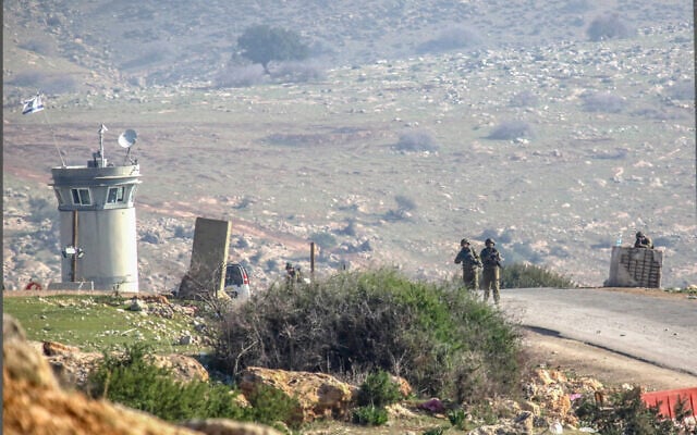 Israeli soldiers take positions after an attack on an IDF compound near the northern West Bank village of Tayasir on February 4, 2025 (Nasser Ishtayeh/Flash90)