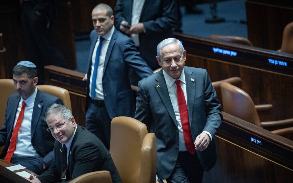 Prime Minister Benjamin Netanyahu, ministers and MKs attend a plenum session at Knesset in Jerusalem on February 10, 2025. (Yonatan Sindel/Flash90)