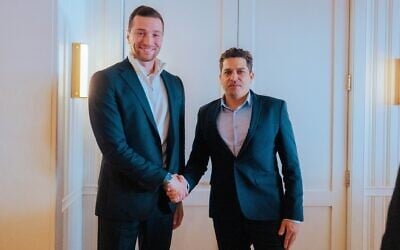 French National Rally leader Jordan Bardella (L) meets Israeli Diaspora Minister Amichai Chikli in Washington on February 21, 2025 (Bardella/X)