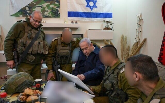 Prime Minister Benjamin Netanyahu in a briefing with military officers in Tulkarem, February 21, 2025 (Maayan Toaf/GPO) Prime Minister Benjamin Netanyahu in a briefing with military officers in Tulkarem, February 21, 2025 (Maayan Toaf/GPO)