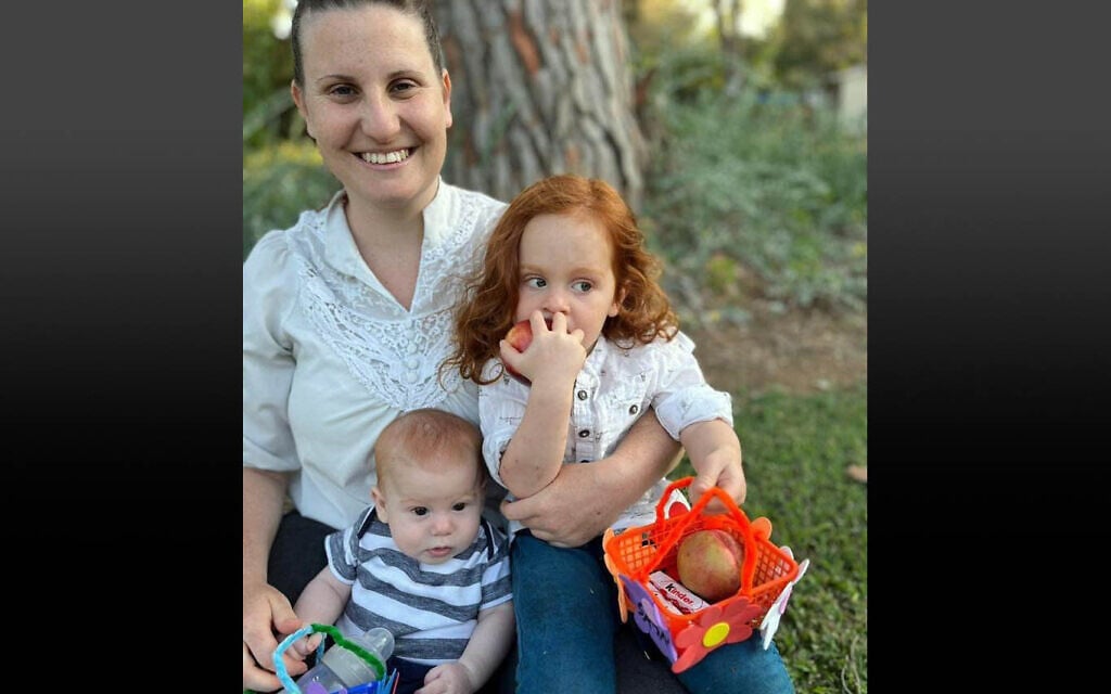 Shiri, Ariel and Kfir Bibas, 32, 4 & 1: Devoted mom to redheaded sons
