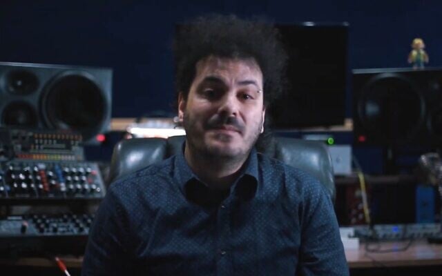 Itay Kashti (YouTube screenshot used in accordance with article 27a of the Copyright Law)