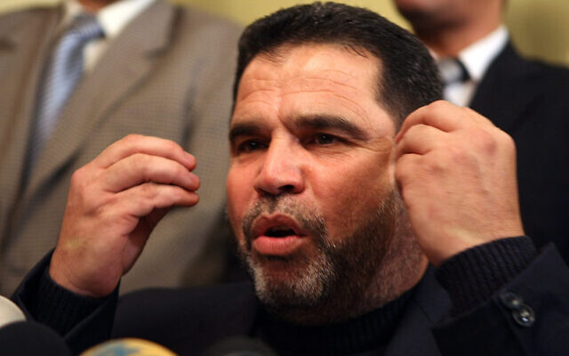 Hamas official Salah al-Bardawil speaks during a press conference at a hotel in Cairo on January 14, 2009 after ending a round of talks with Egyptian officials. (Cris Bouroncle/AFP) Hamas official Salah al-Bardawil speaks during a press conference at a hotel in Cairo on January 14, 2009 after ending a round of talks with Egyptian officials. (Cris Bouroncle/AFP)
