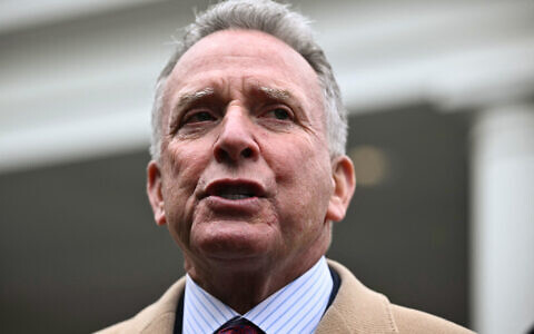 US Middle East envoy Steve Witkoff speaks to reporters outside the West Wing of the White House in Washington, DC on March 6, 2025 (Mandel NGAN / AFP)