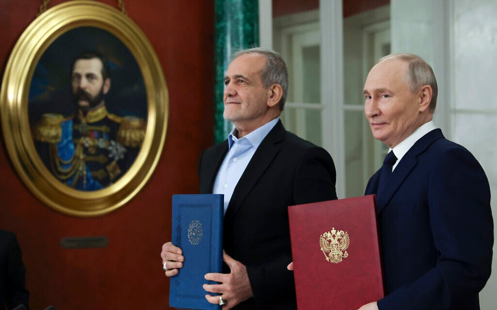 Putin eyes role as Israel-Iran peacemaker to boost wilted Mideast influence