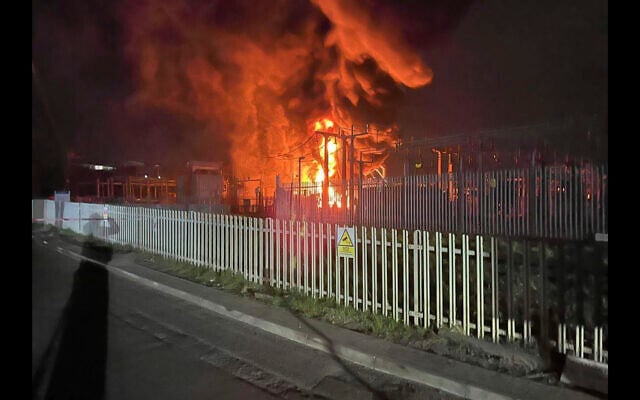 This photo provided by London Fire Brigade, shows a fire at the North Hyde electrical substation, which caught fire Thursday night and lead to a closure of Heathrow Airport in London, Friday, March 21, 2025. (London Fire Brigade via AP) This photo provided by London Fire Brigade, shows a fire at the North Hyde electrical substation, which caught fire Thursday night and lead to a closure of Heathrow Airport in London, Friday, March 21, 2025. (London Fire Brigade via AP)