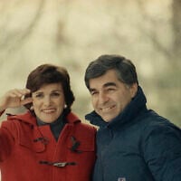 Kitty Dukakis, left, and Massachusetts Gov. Michael S. Dukakis outside their home in Brookline, Massachusetts, March 7, 1989. (AP/David Tenenbaum)