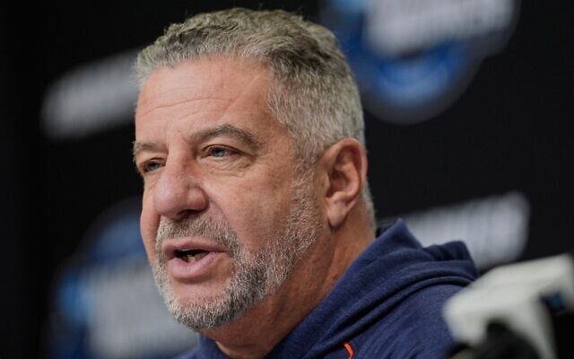 Auburn head coach Bruce Pearl speaks during a news conference, March 27, 2025, in Atlanta, ahead of the Sweet 16 in the NCAA college basketball tournament. (AP Photo/George Walker IV) Auburn head coach Bruce Pearl speaks during a news conference, March 27, 2025, in Atlanta, ahead of the Sweet 16 in the NCAA college basketball tournament. (AP Photo/George Walker IV)