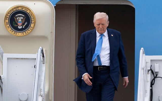 US President Donald Trump arrives on Air Force One at Palm Beach International Airport, Friday, March 28, 2025, in West Palm Beach, Florida (AP Photo/Manuel Balce Ceneta) US President Donald Trump arrives on Air Force One at Palm Beach International Airport, Friday, March 28, 2025, in West Palm Beach, Florida (AP Photo/Manuel Balce Ceneta)