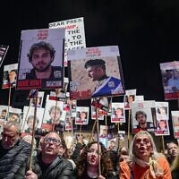Israelis attend a rally demanding a deal to bring hostages home from Gaza, at Hostages Square in Tel Aviv, March 8, 2025. (Avshalom Sassoni/Flash90)