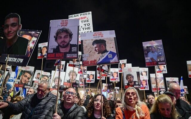 Israelis attend a rally demanding a deal to bring hostages home from Gaza, at Hostages Square in Tel Aviv, March 8, 2025. (Avshalom Sassoni/Flash90) Israelis attend a rally demanding a deal to bring hostages home from Gaza, at Hostages Square in Tel Aviv, March 8, 2025. (Avshalom Sassoni/Flash90)