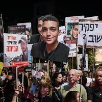 Israelis attend a rally to demand the release of hostages held by Hamas in Gaza, at Hostages Square in Tel Aviv, March 15, 2025. (Avshalom Sassoni/Flash90)
