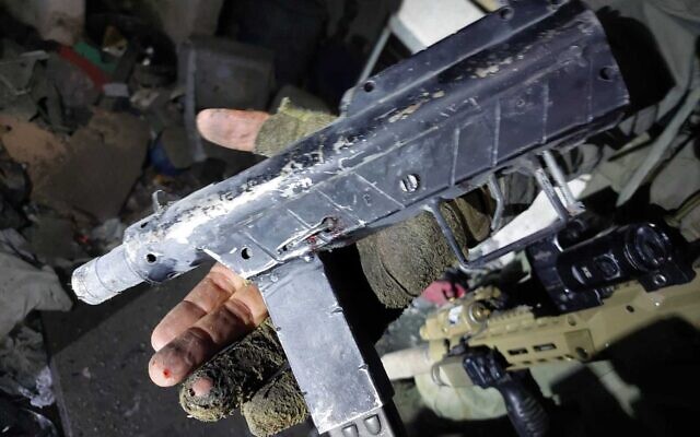 A home-made machine gun recovered from a suspect in a raid on the West Bank city of Qalqilya on March 25, 2025 (Israel Police) A home-made machine gun recovered from a suspect in a raid on the West Bank city of Qalqilya on March 25, 2025 (Israel Police)