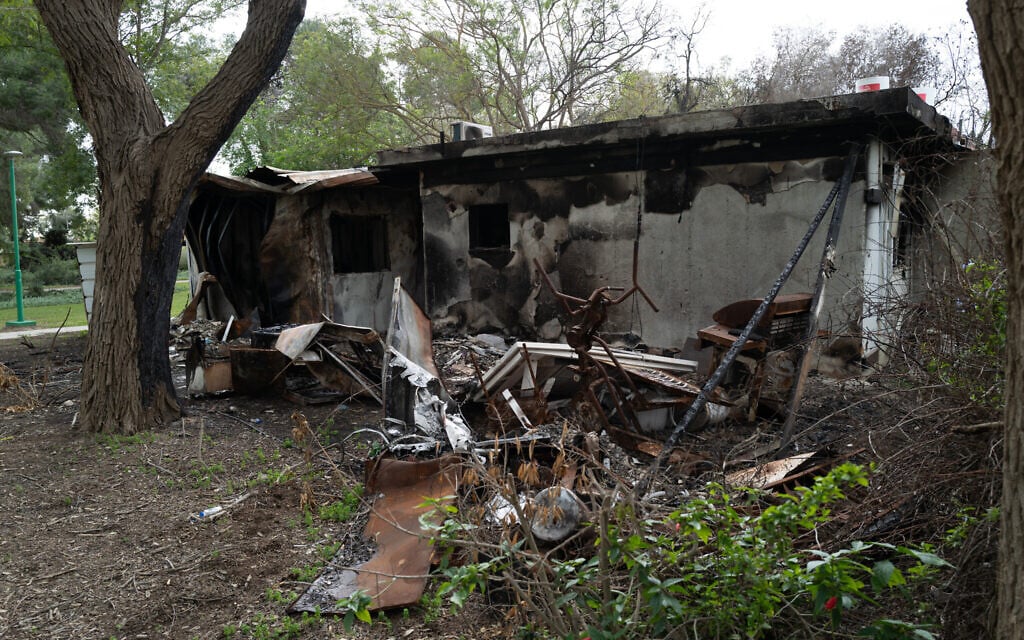 A still from the Spanish language docuseries 'Testigos del Terror' shows the aftermath of the October 7, 2023, carnage. (Courtesy Fuente Latina/ Daniel Godoy)