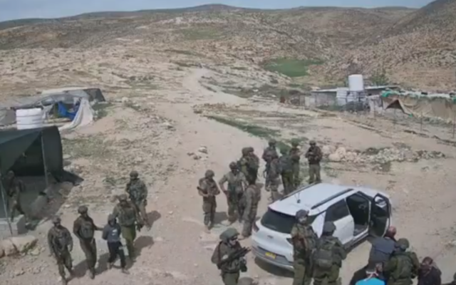 Israeli security forces make arrests in the Palestinian village of Jinba in the southern West Bank, March 28, 2025. (Screen capture: X, used in accordance with Clause 27a of the Copyright Law) Israeli security forces make arrests in the Palestinian village of Jinba in the southern West Bank, March 28, 2025. (Screen capture: X, used in accordance with Clause 27a of the Copyright Law)
