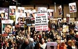 Demonstrators demanding the return of hostages held by Hamas in Gaza rally in Hostage Square, Tel Aviv, March 8, 2025. (Paulina Patimer/Pro-Democracy Protest Movement)