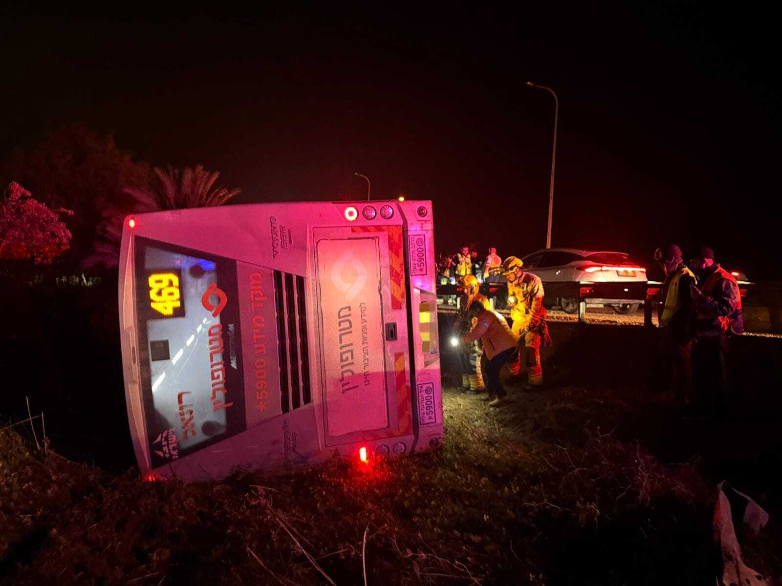 Bus overturns in southern Israel, killing one and injuring 12