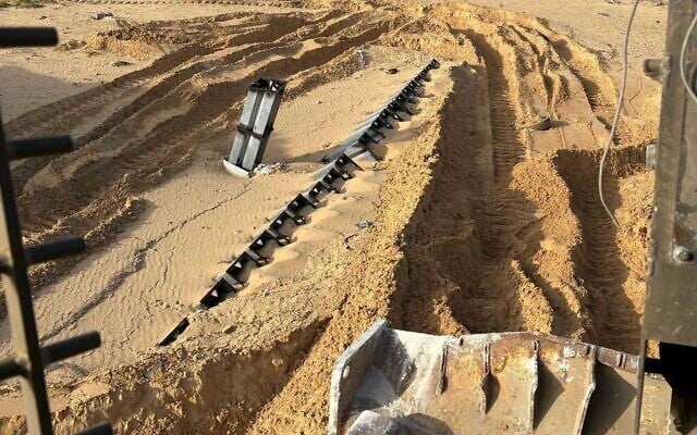 A handout photo shows a multiple rocket launcher that Israeli forces uncovered in southern Gaza's Rafah, March 27, 2025. (Israel Defense Forces) A handout photo shows a multiple rocket launcher that Israeli forces uncovered in southern Gaza's Rafah, March 27, 2025. (Israel Defense Forces)