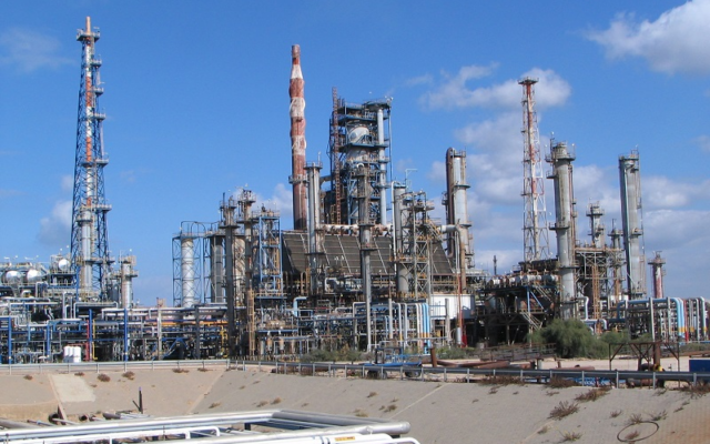 The Ashdod oil refinery in 2014. (Ilan Malster)