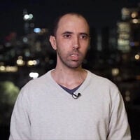 Freed hostage Tal Shoham speaks to Fox News in an interview aired on March 15, 2025 (Screenshot/Fox News)