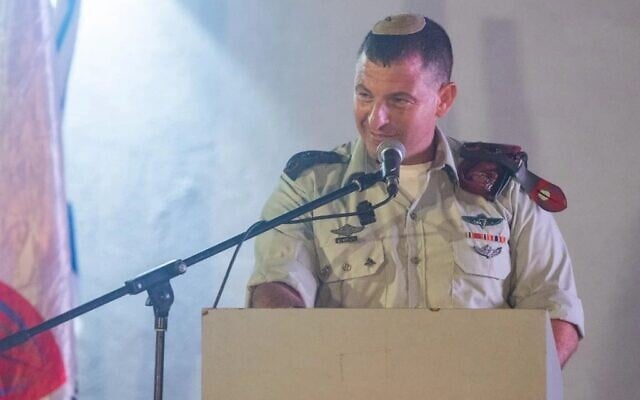 Col. Ephraim Avni, outgoing commander of the 551st Reserve Paratroopers Brigade, during a handover ceremony December 13, 2025. (Israel Defense Forces) Col. Ephraim Avni, outgoing commander of the 551st Reserve Paratroopers Brigade, during a handover ceremony December 13, 2025. (Israel Defense Forces)