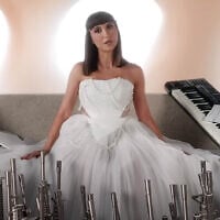 Palestinian singer Lina Makoul is seen in the music video of her song Fish Masari (there is no money), published August 31, 2023. (Screen capture: Youtube)