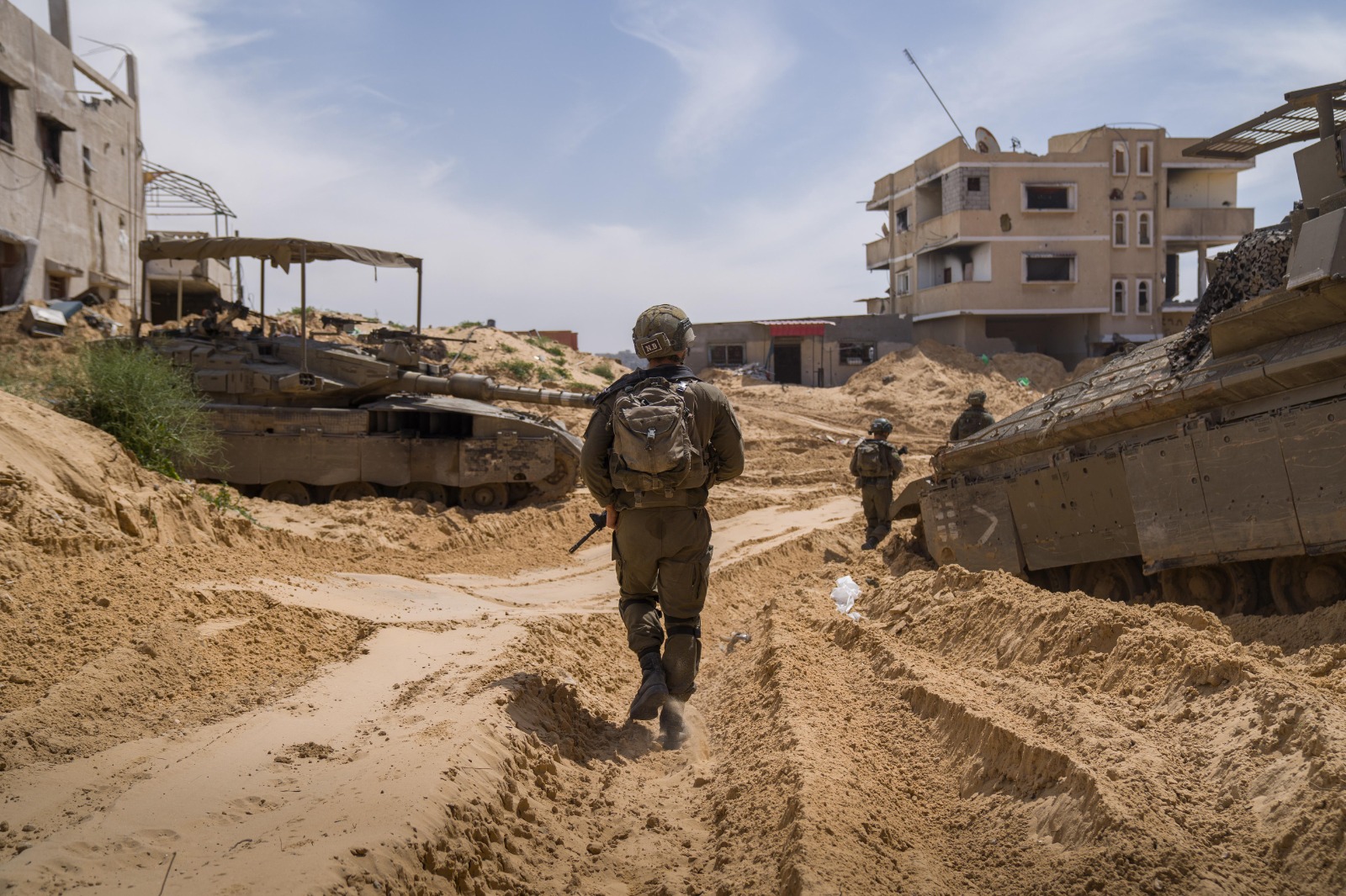 NextImg:Dossier accusing 10 Britons serving in IDF of war crimes in Gaza handed to UK police