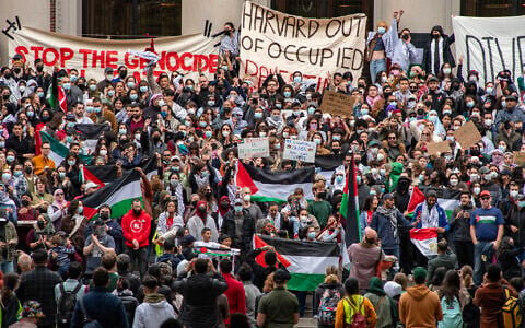 Pro-Palestinian, anti-Israel protesters gather at Harvard University to show their support for Palestinians in Gaza at a rally in Cambridge, Massachusetts, on October 14, 2023. (Joseph Prezioso / AFP)