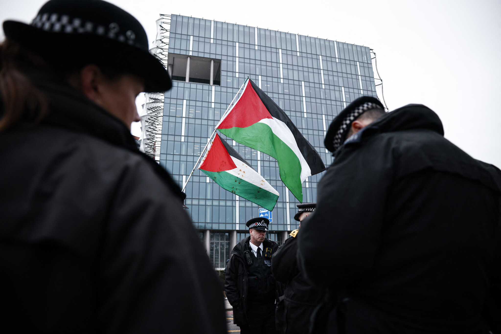 NextImg:London cop who worked in hate crimes unit sacked for antisemitic posts after Oct. 7