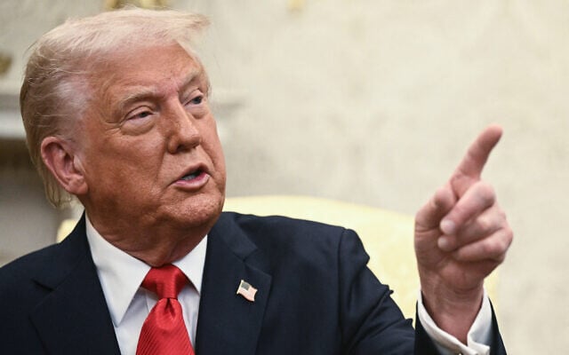 US President Donald Trump speaks in the Oval Office of the White House in Washington, DC, April 14, 2025 (Brendan SMIALOWSKI / AFP) US President Donald Trump speaks in the Oval Office of the White House in Washington, DC, April 14, 2025 (Brendan SMIALOWSKI / AFP)