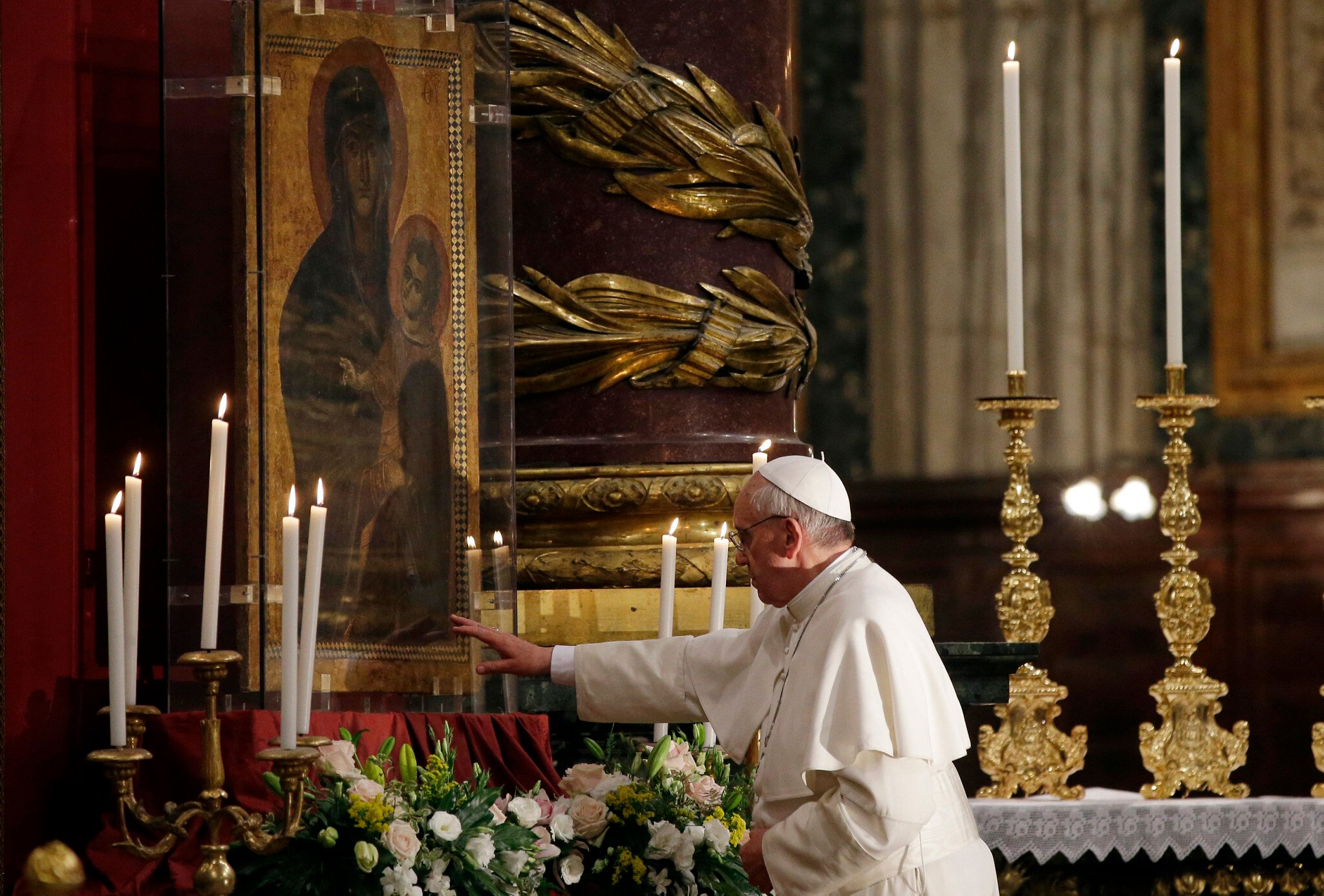 The rites and rituals following the death of a pope -- his funeral and  burial, explained | The Times of Israel