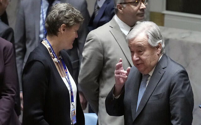 UN Secretary General Antonio Guterres, right, speaks with UK Ambassador to the United Nations UN Ambassador Barbara Woodward before a UN Security Council meeting, March 24, 2025. (AP Photo/Richard Drew) UN Secretary General Antonio Guterres, right, speaks with UK Ambassador to the United Nations UN Ambassador Barbara Woodward before a UN Security Council meeting, March 24, 2025. (AP Photo/Richard Drew)