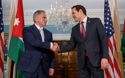 US Secretary of State Marco Rubio, right, shakes hands with Jordanian Prime Minister Jafar Hassan during a photo opportunity at the State Department, Tuesday, April 15, 2025, in Washington. (AP Photo/Rod Lamkey, Jr.)