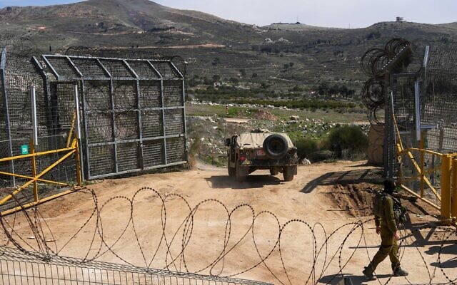 Israeli soldiers on the border between Syria and northern Israel, March 14, 2025. (Ayal Margolin/Flash90)