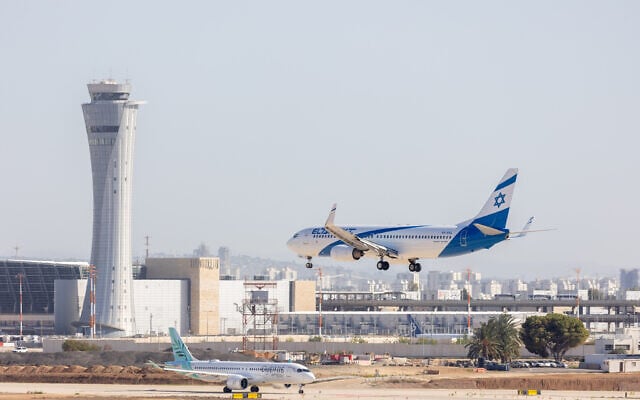 An El Al flight lands at Ben Gurion International Airport on March 31, 2025. (Yossi Aloni/Flash90)
