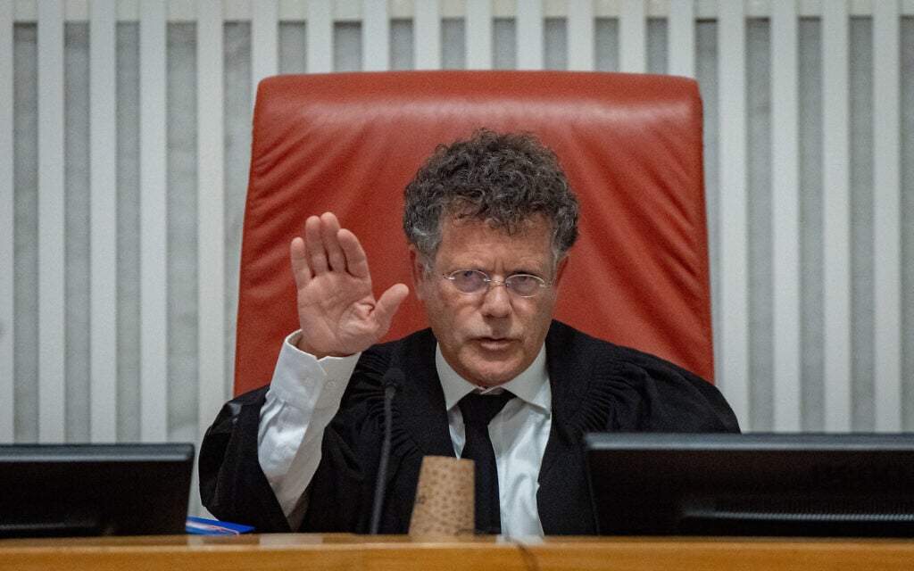 Supreme Court Chief Justice Yitzhak Amit at a hearing on petitions against the firing of Shin Bet chief Ronen Bar at the Supreme Court in Jerusalem, April 8, 2025.(Yonatan Sindel/Flash90)