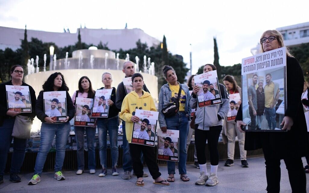 Family and friends of Israeli hostage brothers Ziv and Gali Berman march through the streets of Tel Aviv, calling on the government to secure their release from Hamas captivity. April 10, 2025. (Tomer Neuberg/Flash90)