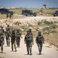 Security forces south of Hebron in the West Bank, on April 18, 2025. (Wisam Hashlamoun/ FLASH90)