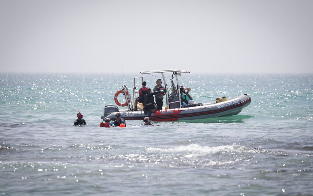Search and rescue teams search for a diver who went missing after he was attacked by sharks near the beach in Hadera, April 22, 2025. (Tal Gal/FLASH90)