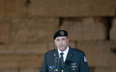 IDF Chief of Staff Lt. Gen. Eyal Zamir attends a ceremony  marking Memorial Day for Israel's fallen soldiers and victims of terror, at the Western Wall in Jerusalem's Old City, on April 29, 2025. (Chaim Goldberg/Flash90)