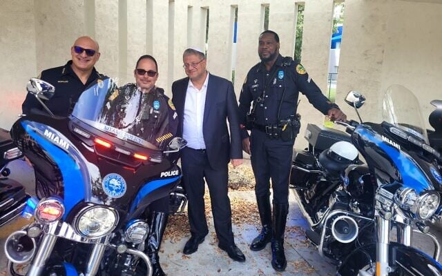 National Security Minister Itamar Ben Gvir meets with police in Miami, Florida, during a visit to the US, April 22, 2025. (Courtesy)