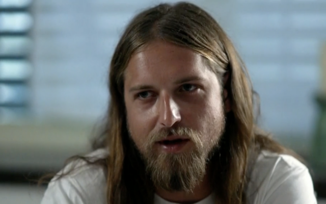 Freed hostage Ron Krivoi speaks with Channel 12 news in an interview aired on April 25, 2025. (Channel 12 screenshot; used in accordance with Clause 27a of the Copyright Law)