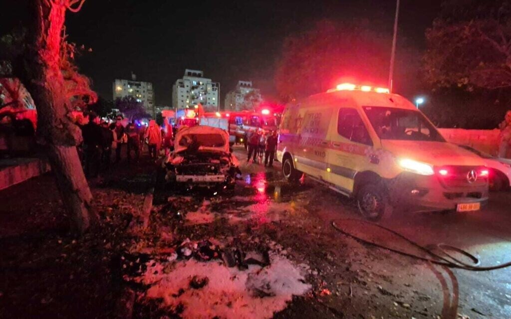 The site of a rocket impact in the southern city of Ashkelon, April 6, 2025. (Magen David Adom)