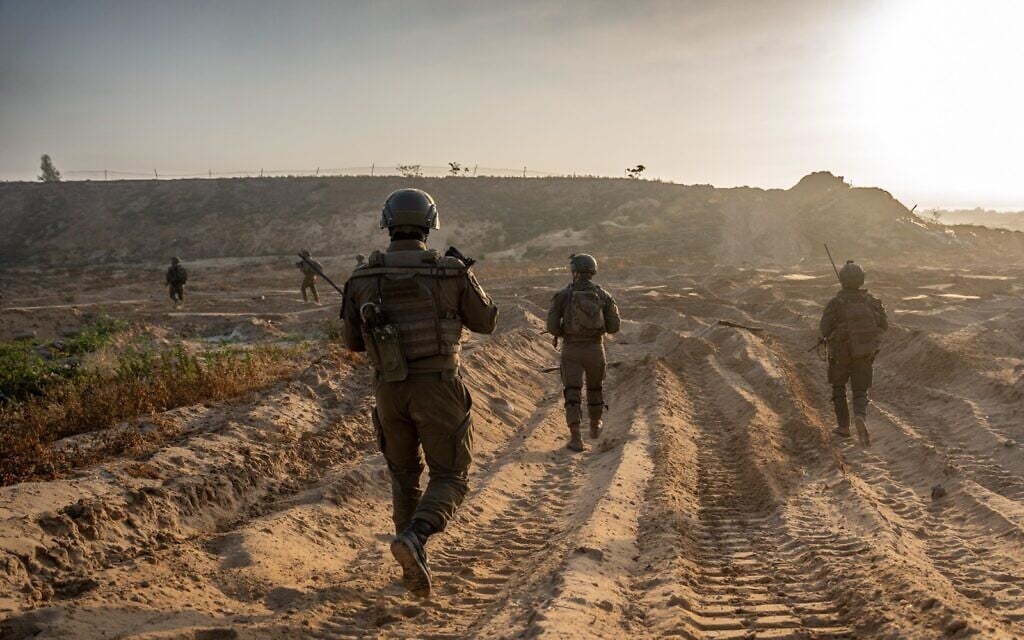 IDF calls up tens of thousands of reservists ahead of expanded Gaza offensive